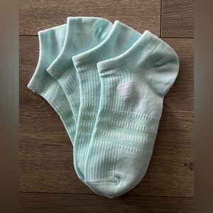 NWOT Adidas Womans 2 Pair Light Teal/Blue No Show Socks